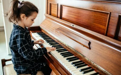 Online Piano Lessons for Kids: How to Get Them Started